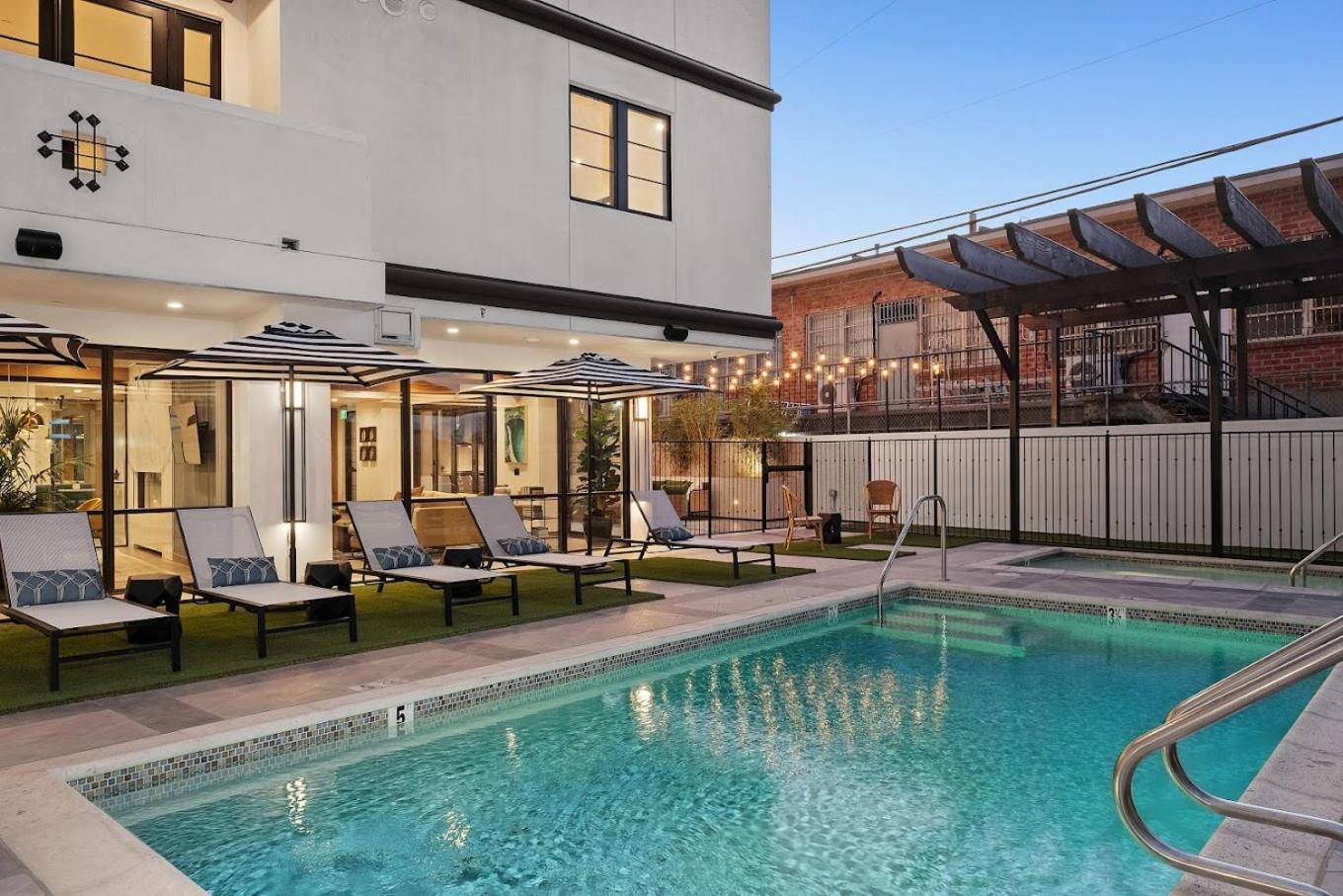 West Side Prime Location 2 Bedroom With Pool Лос Анджелис Екстериор снимка